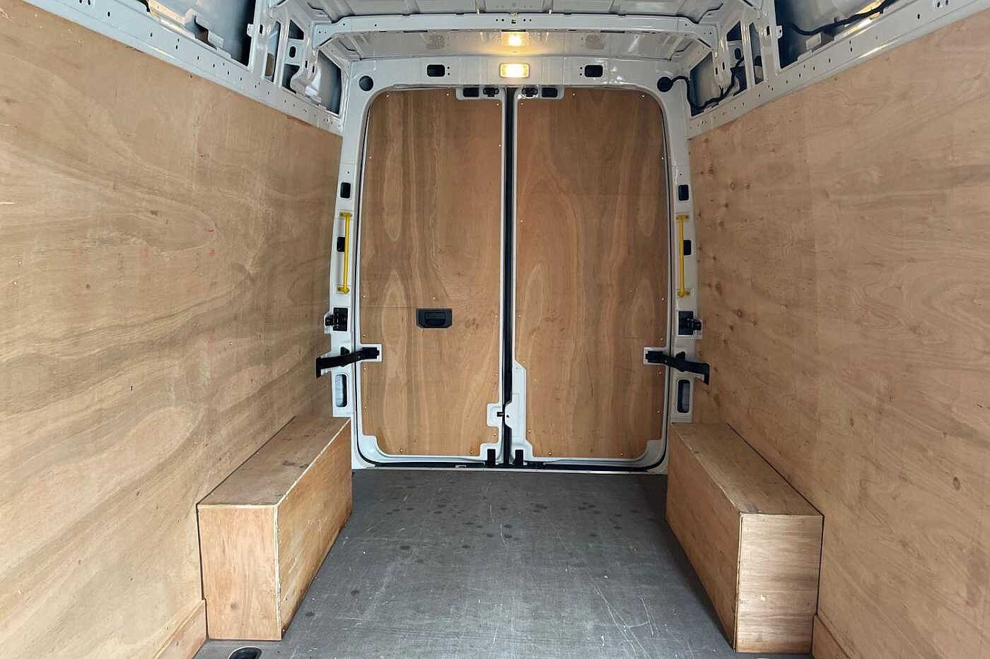 Volkswagen Crafter CR35 LWB FWD 2.0 TDI 140PS Trendline High Roof Van