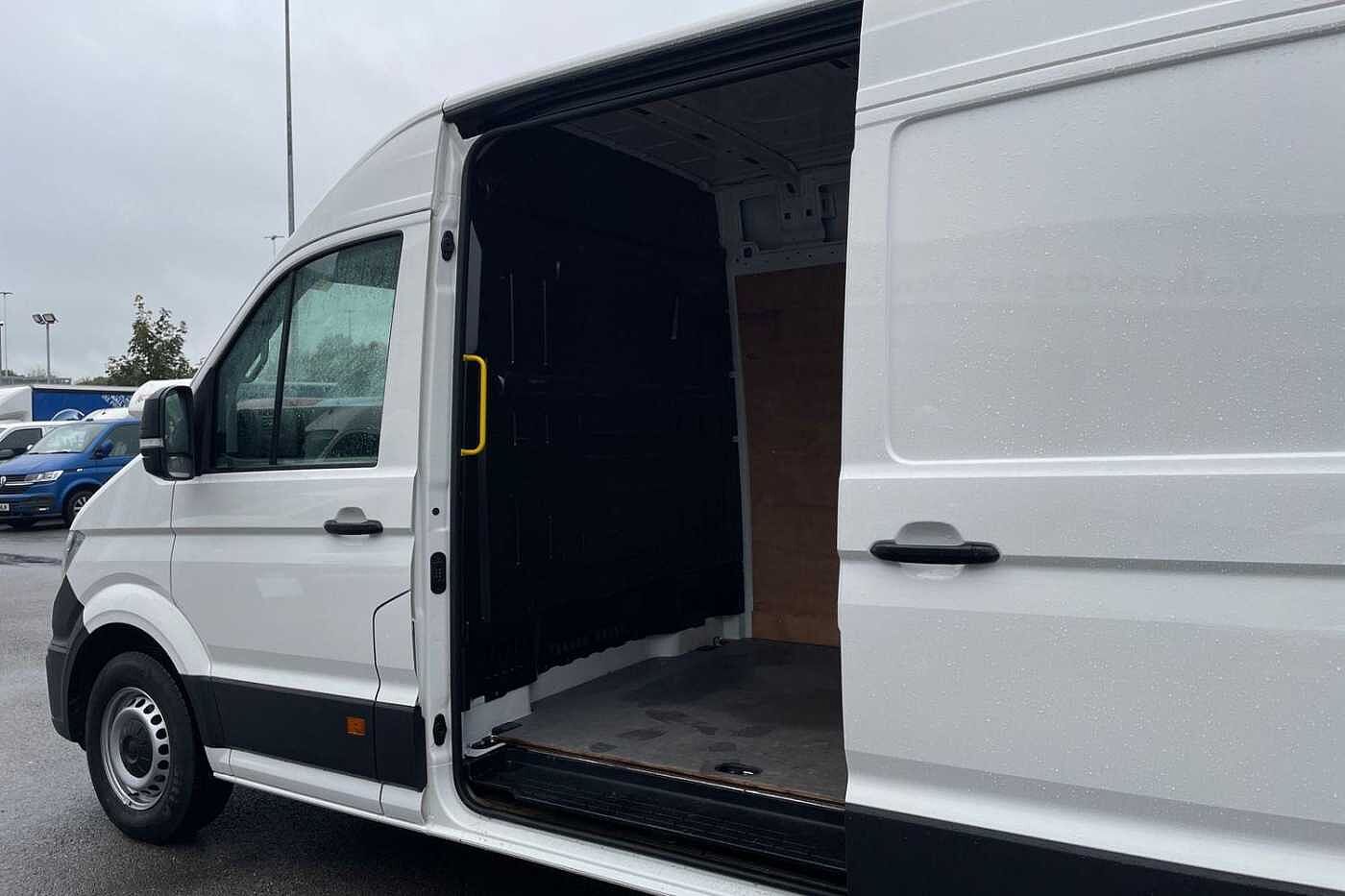 Volkswagen Crafter CR35 LWB FWD 2.0 TDI 140PS Trendline High Roof Van