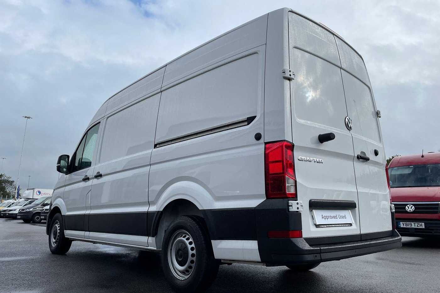 Volkswagen Crafter CR35 MWB FWD 2.0 TDI 140PS Trendline High Roof Van