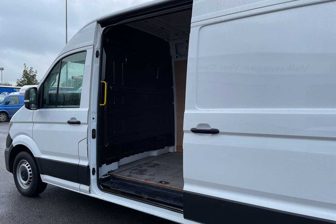 Volkswagen Crafter CR35 MWB FWD 2.0 TDI 140PS Trendline High Roof Van