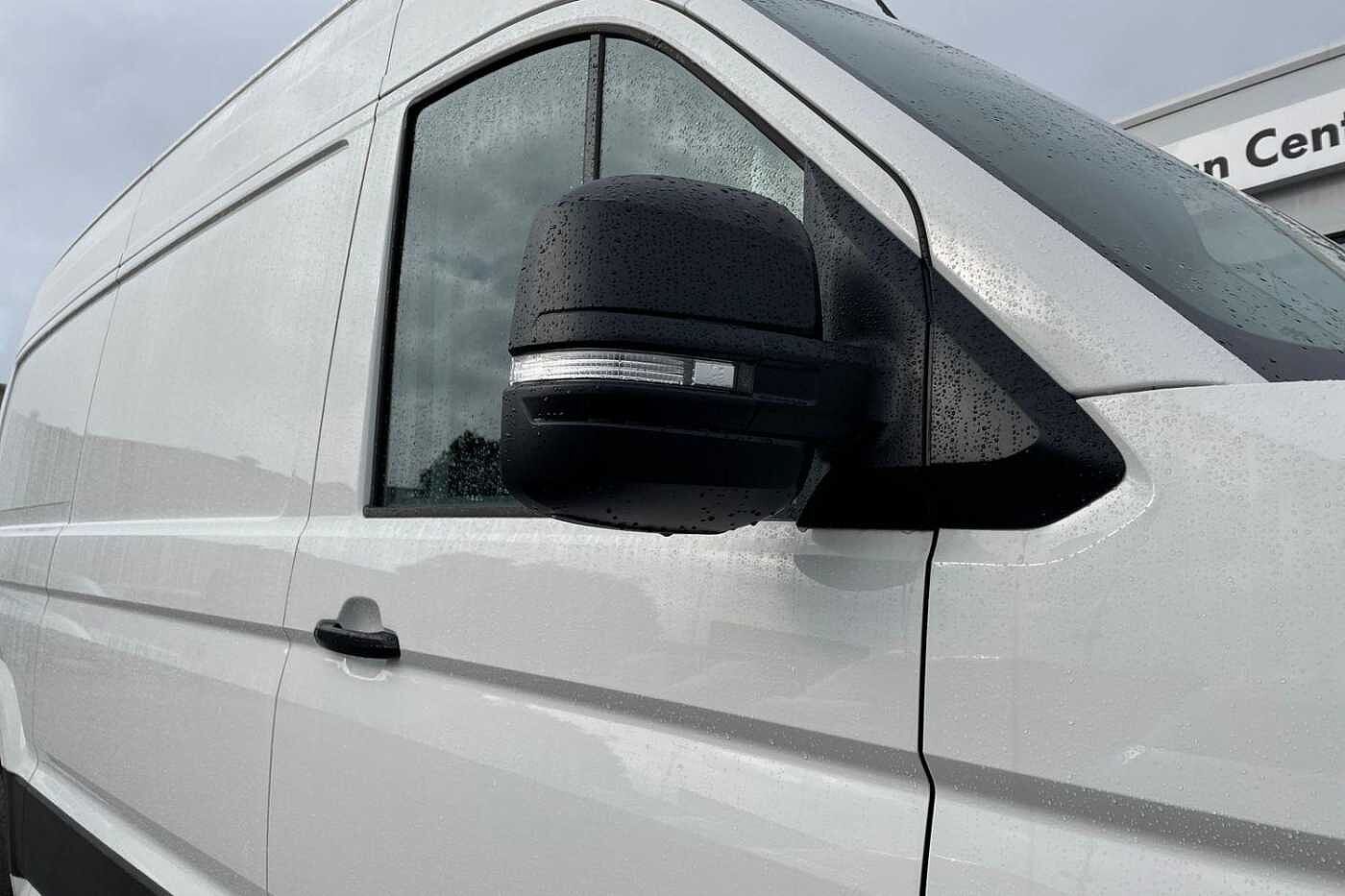 Volkswagen Crafter CR35 MWB FWD 2.0 TDI 140PS Trendline High Roof Van