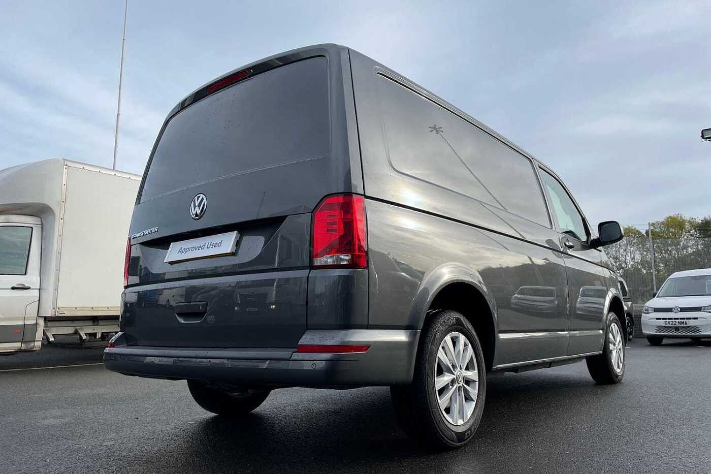Volkswagen Transporter T28 SWB 2.0 TDI 110 Highline