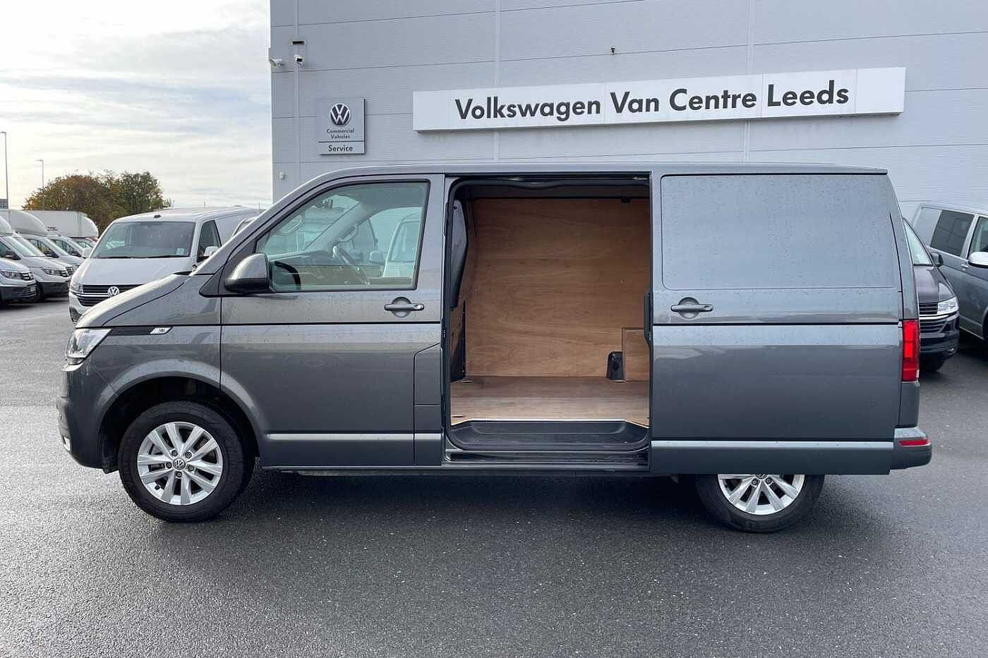 Volkswagen Transporter T28 SWB 2.0 TDI 110 Highline