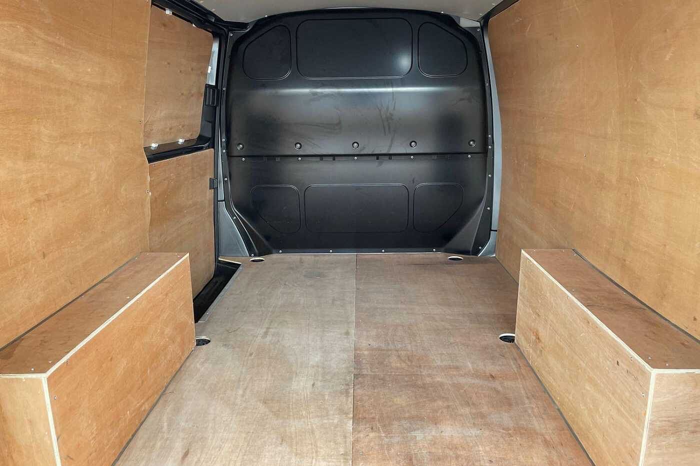 Volkswagen Transporter T28 SWB 2.0 TDI 110 Highline