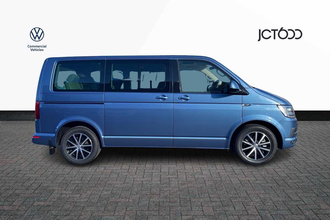Volkswagen Caravelle Caravelle Executive SWB 199ps DSG 4Motion