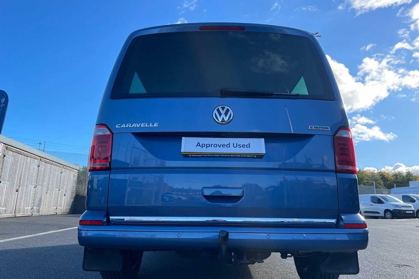 Volkswagen Caravelle Caravelle Executive SWB 199ps DSG 4Motion
