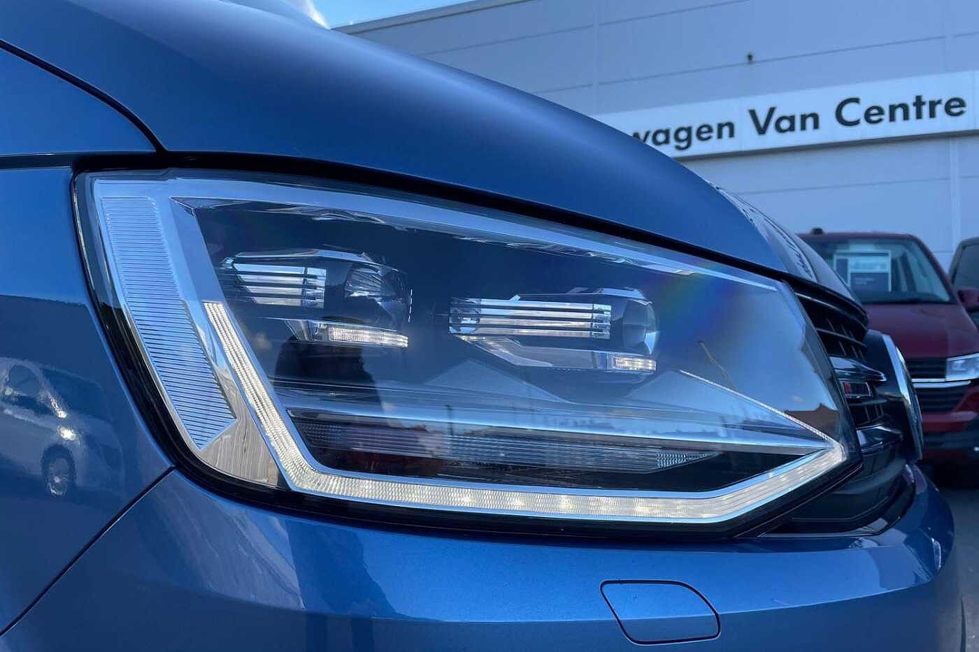 Volkswagen Caravelle Caravelle Executive SWB 199ps DSG 4Motion