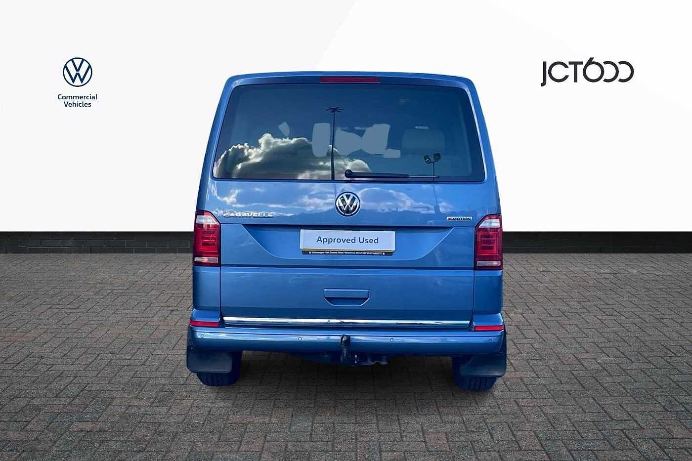 Volkswagen Caravelle Caravelle Executive SWB 199ps DSG 4Motion
