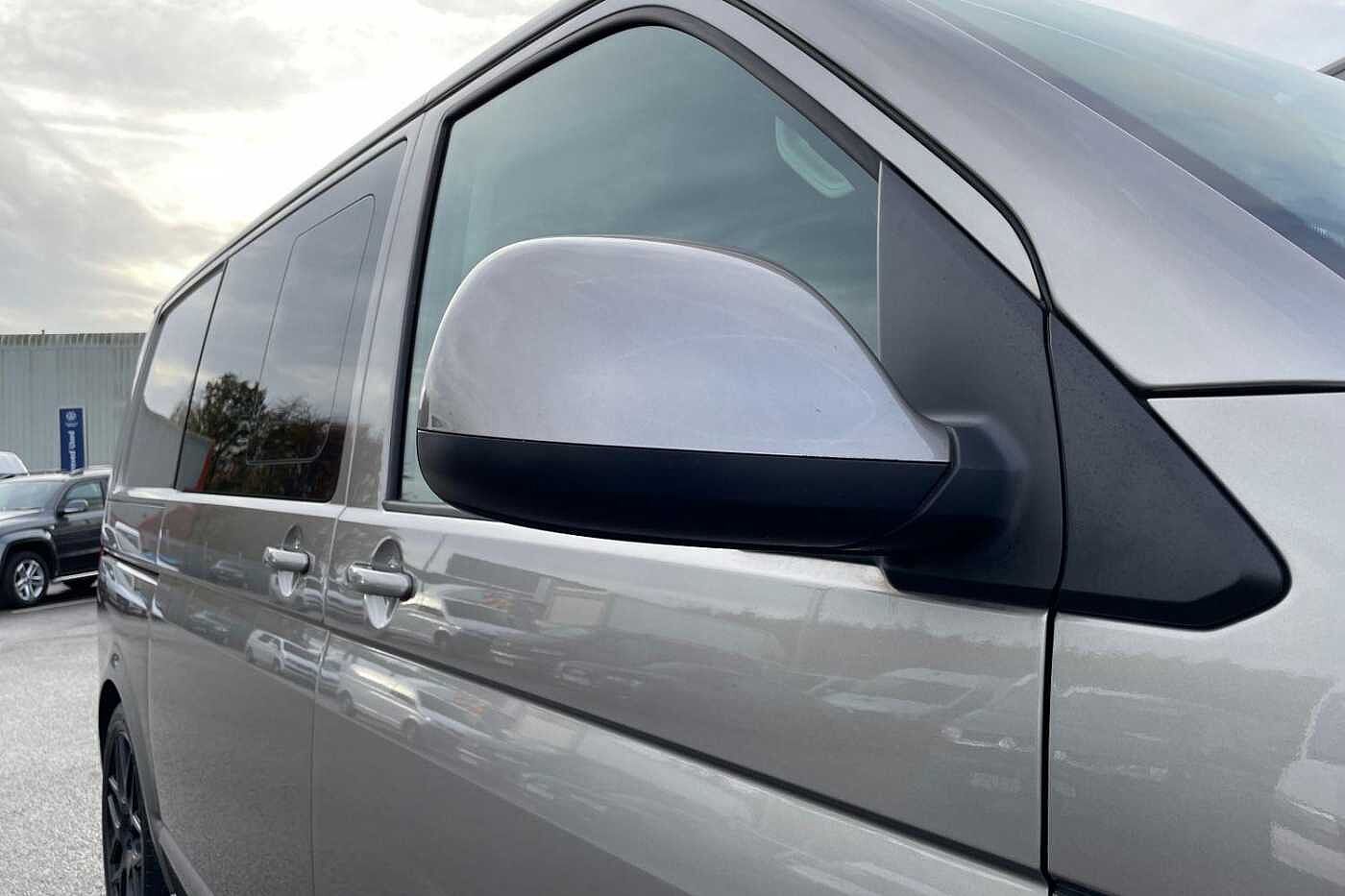 Volkswagen Transporter T32 Kombi Highline SWB 204ps DSG