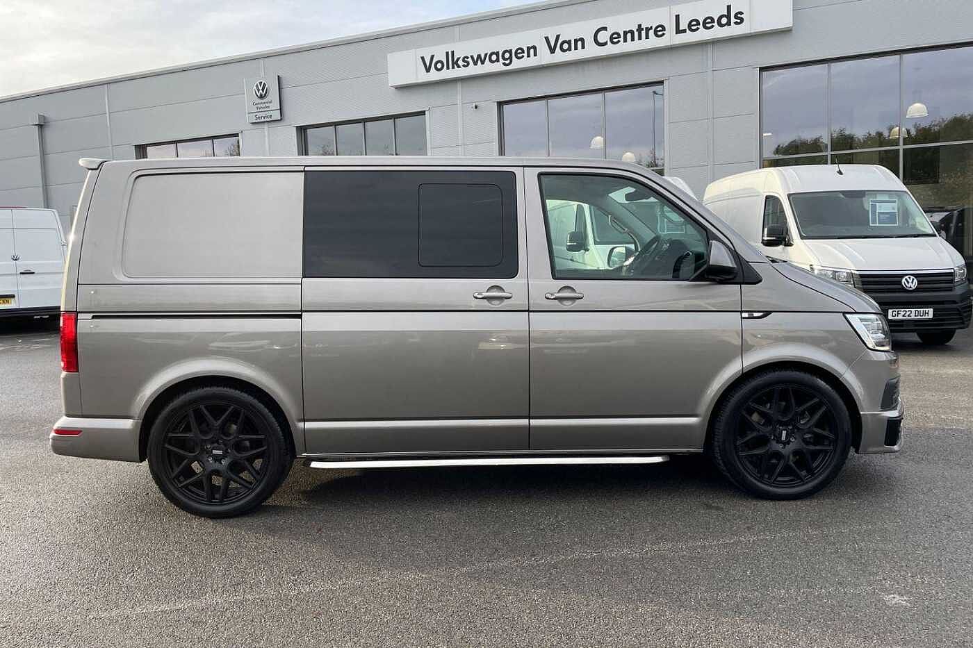 Volkswagen Transporter T32 Kombi Highline SWB 204ps DSG