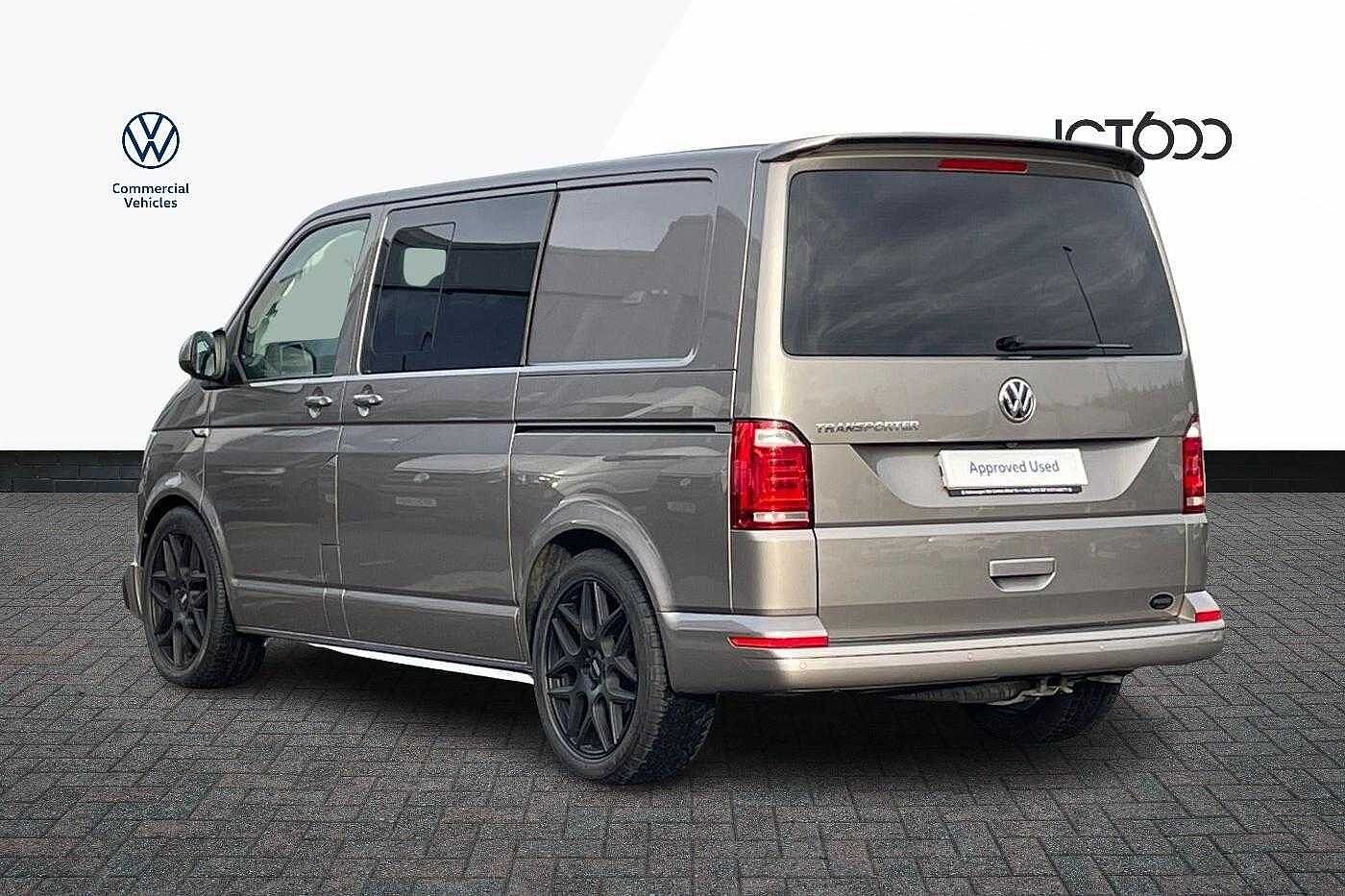 Volkswagen Transporter T32 Kombi Highline SWB 204ps DSG