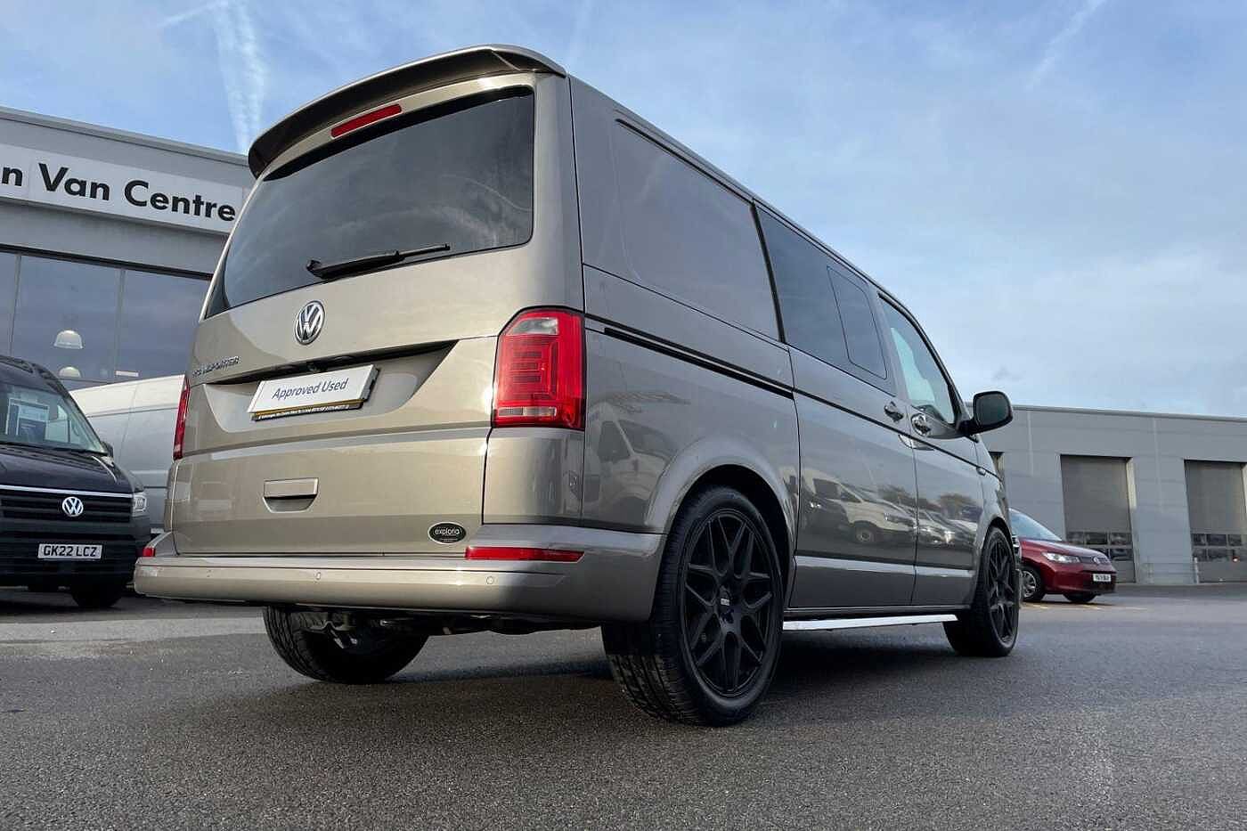 Volkswagen Transporter T32 Kombi Highline SWB 204ps DSG