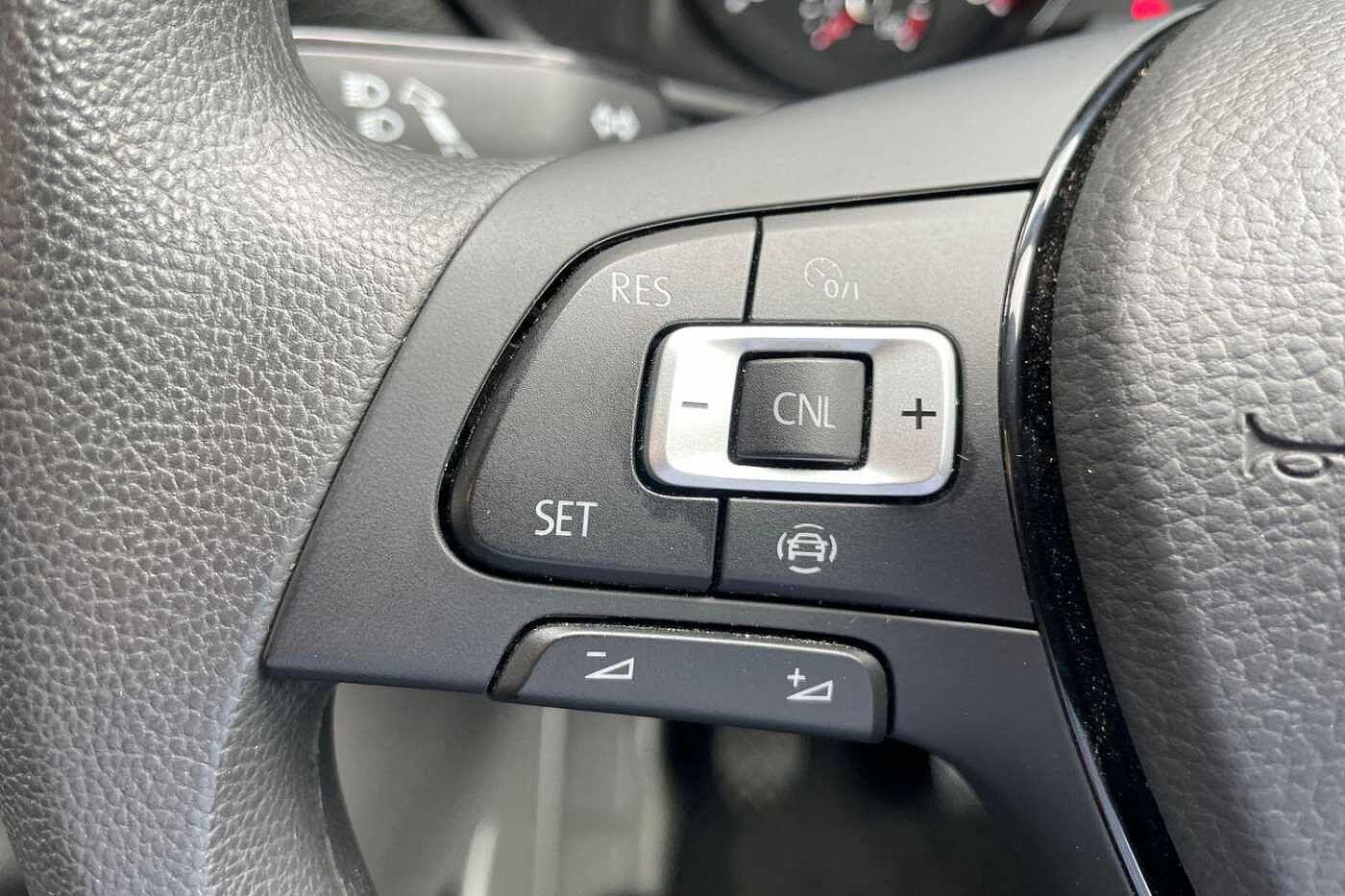 Volkswagen Crafter CR35 MWB FWD 2.0 TDI 140PS Trendline High Roof Van