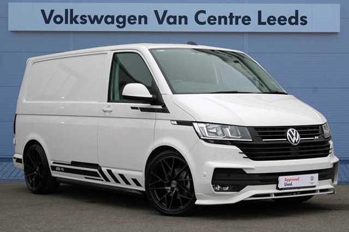 Volkswagen Transporter 2.0TDI 150ps T28 Highline R Edition SWB PV *HEATED WINDSCREEN*LEATHER INTERIOR*