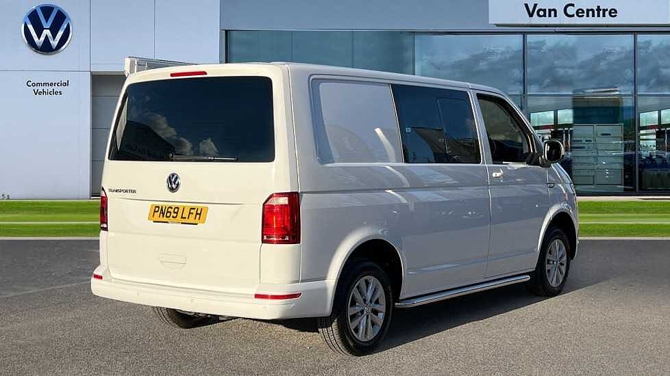 Volkswagen Transporter T30 2.0 Trendline TDI BMT SWB 102PS Kombi Van