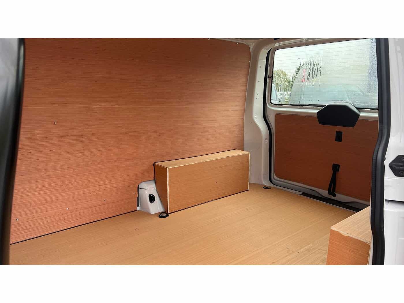 Volkswagen Transporter T28 Panel van Startline SWB 110 PS 2.0 TDI 5sp Manual