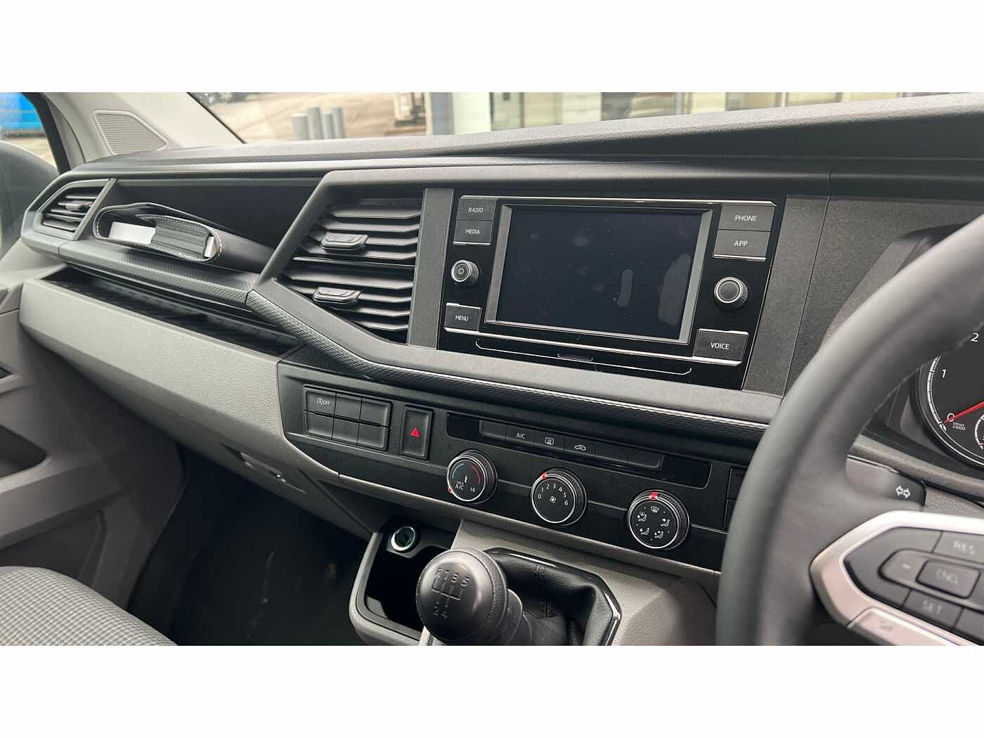 Volkswagen Transporter T28 Panel van Startline SWB 110 PS 2.0 TDI 5sp Manual