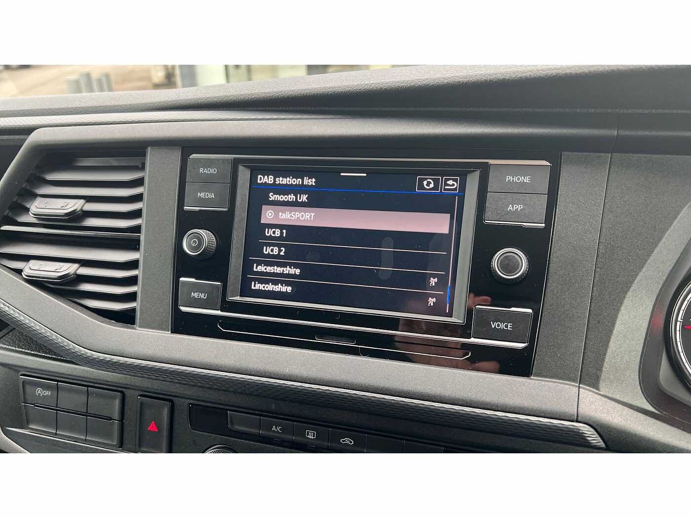 Volkswagen Transporter T28 Panel van Startline SWB 110 PS 2.0 TDI 5sp Manual