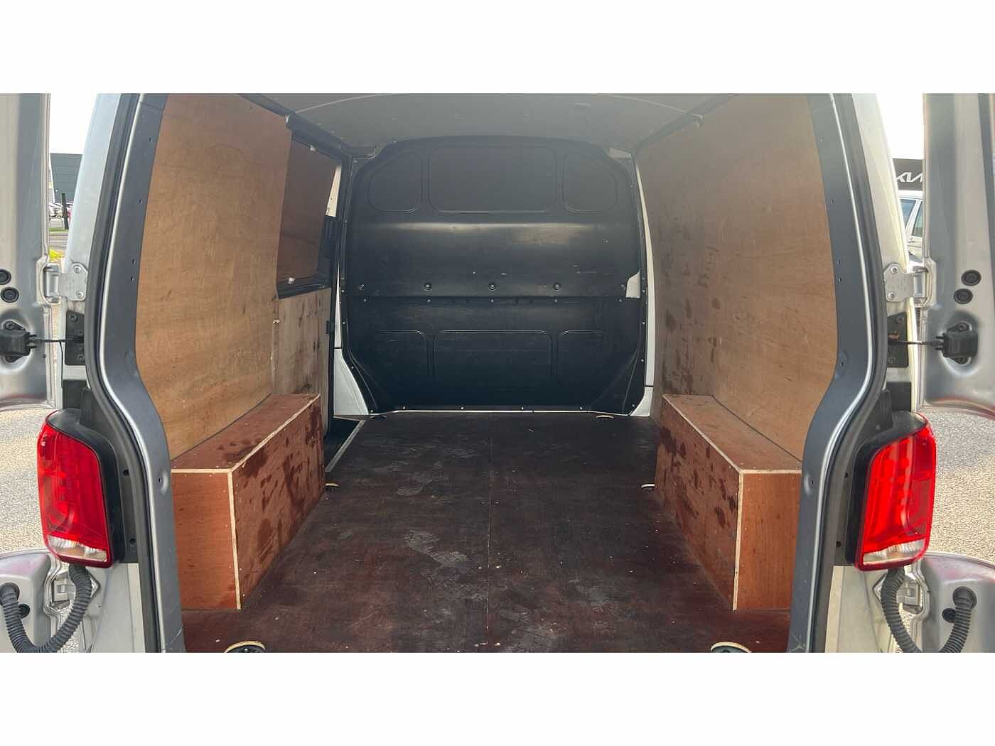 Volkswagen Transporter T28 Startline 2.0 TDi SWB 110PS P/Van
