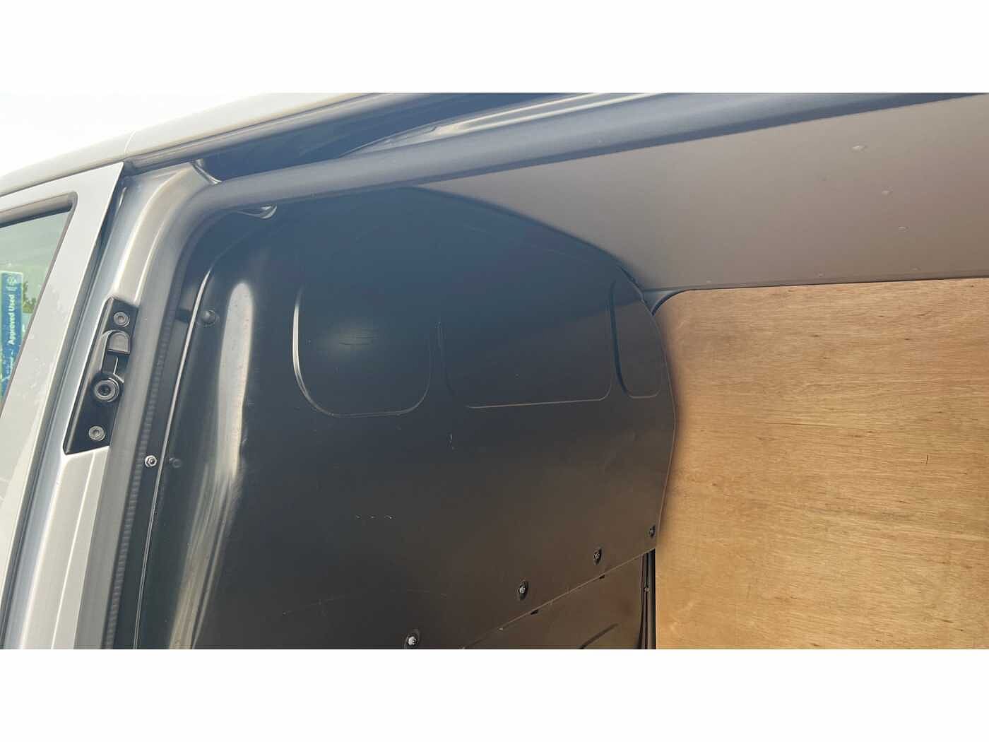 Volkswagen Transporter T28 2.0 Startline TDi SWB 110PS P/Van