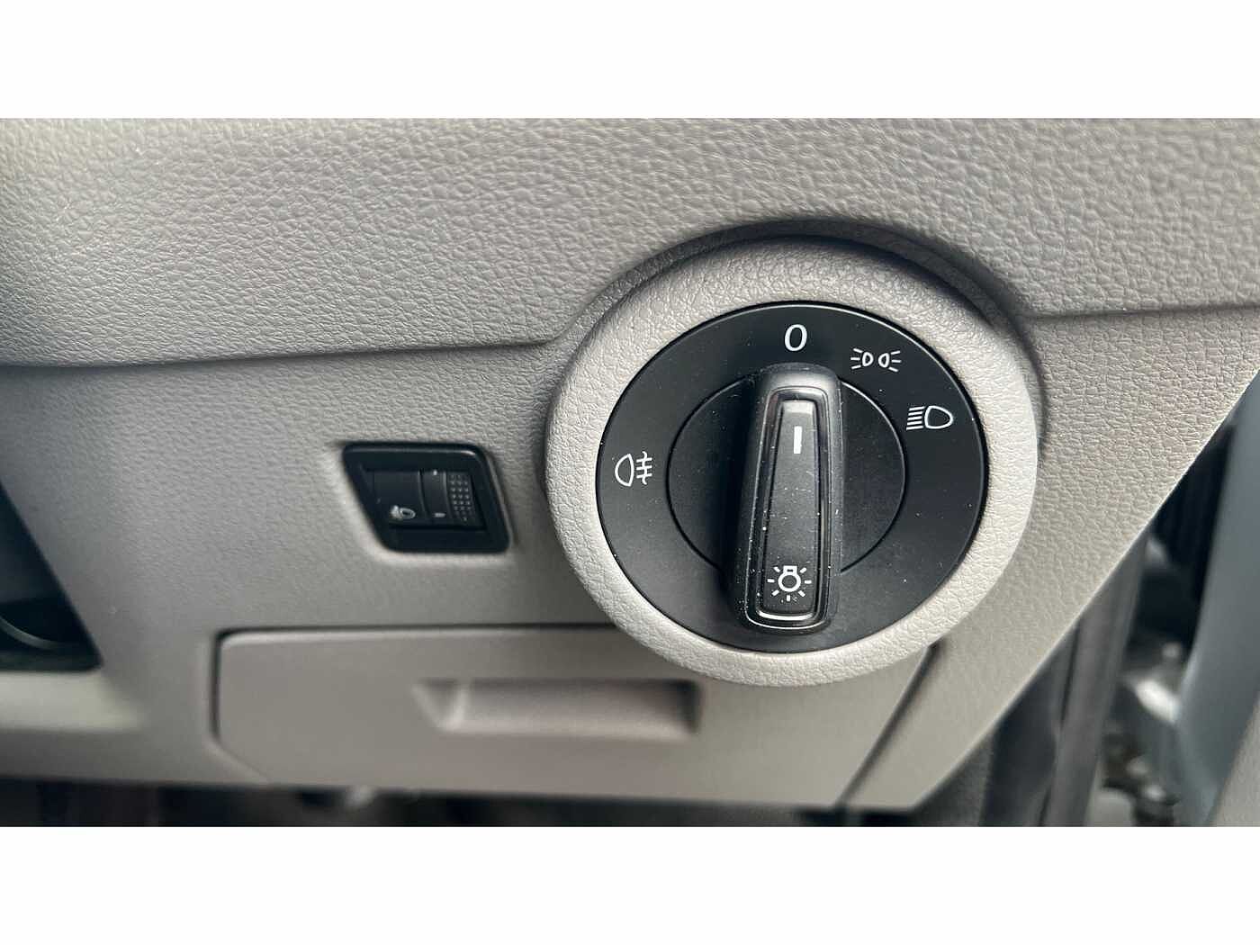 Volkswagen Transporter T28 2.0 Startline TDi SWB 110PS P/Van