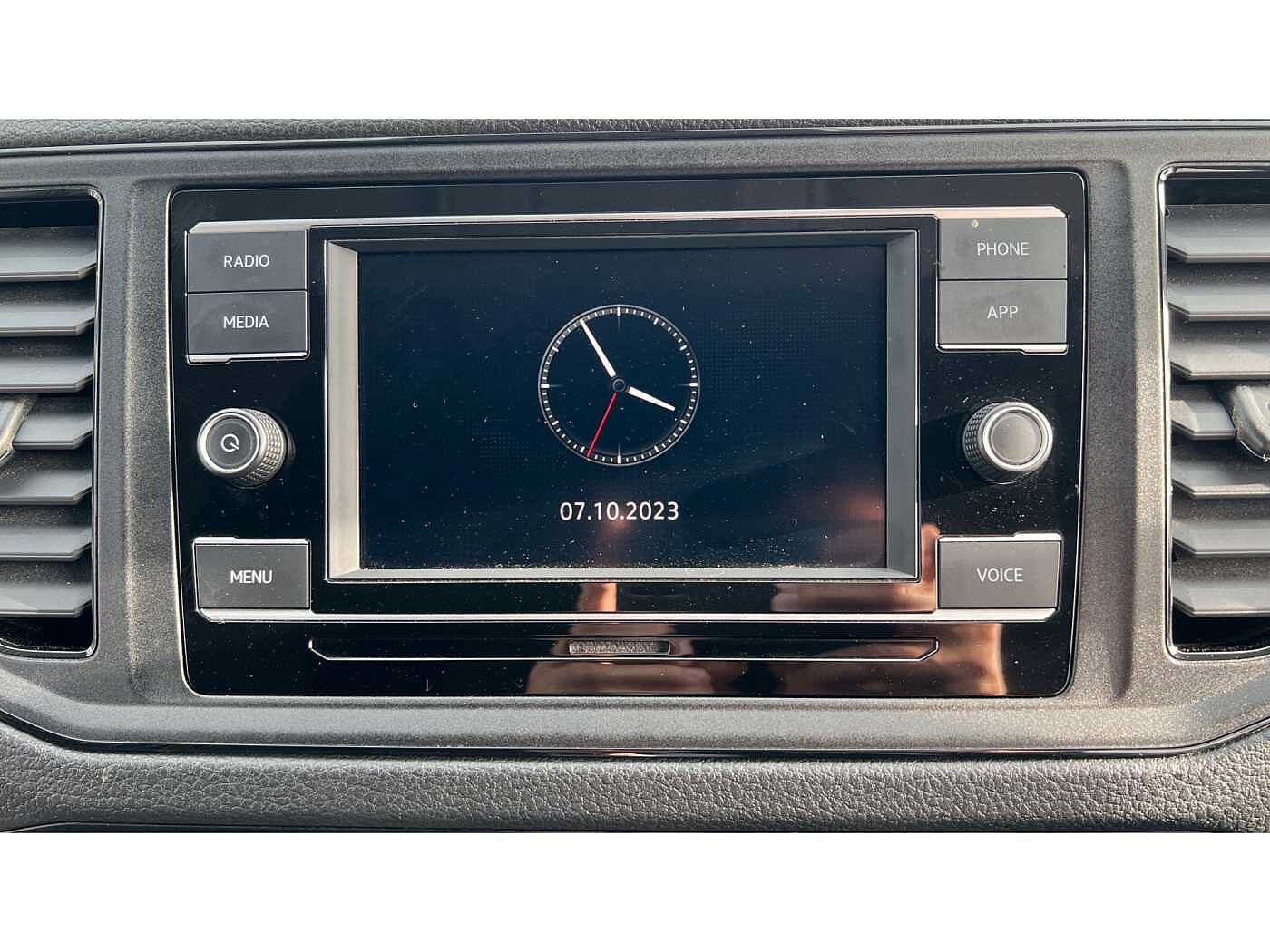Volkswagen Crafter CR35 Trendline MWB P/Van 140 PS 2.0 TDI Manual FWD
