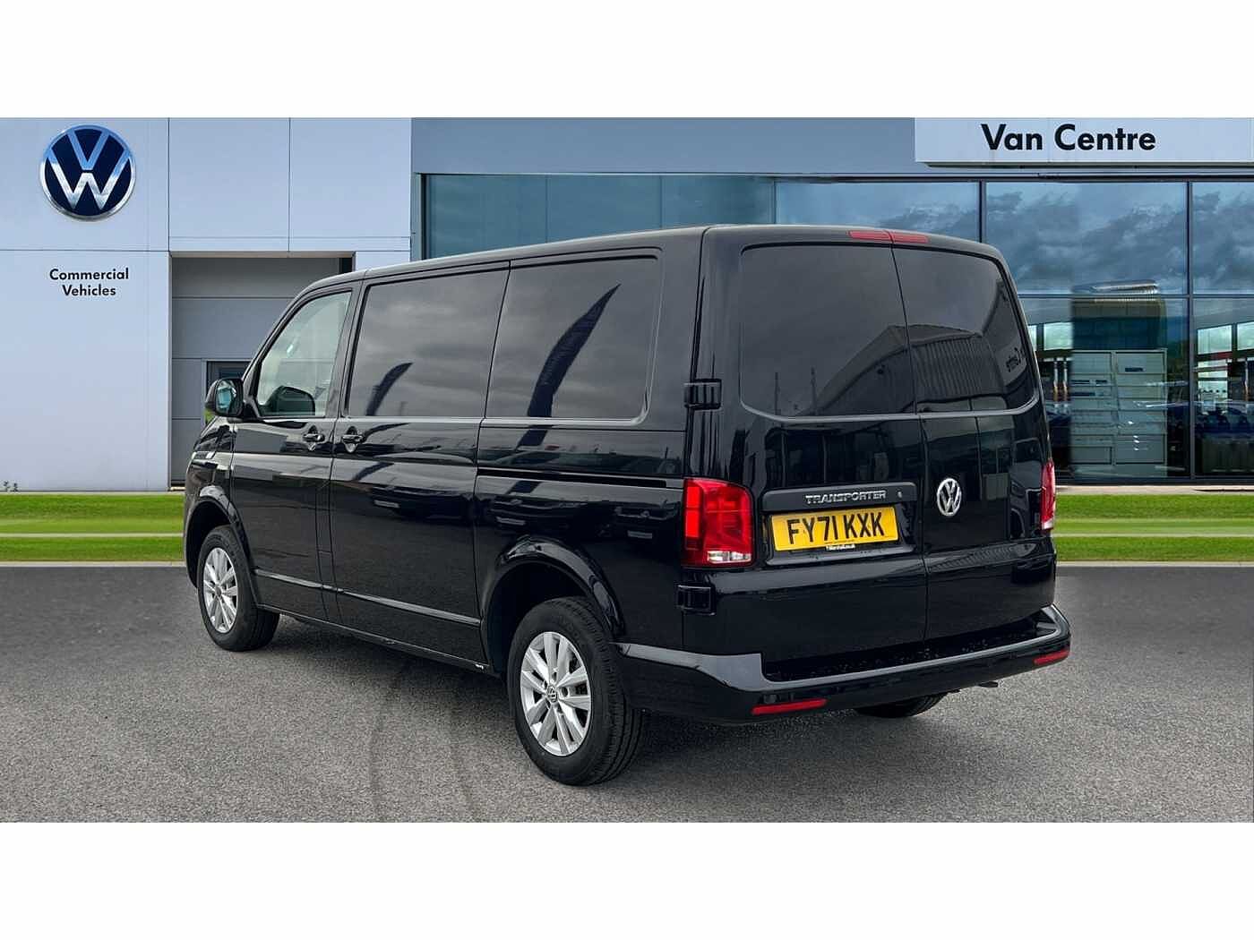 Volkswagen Transporter T30 2.0 Highline TDi SWB 150PS P/Van