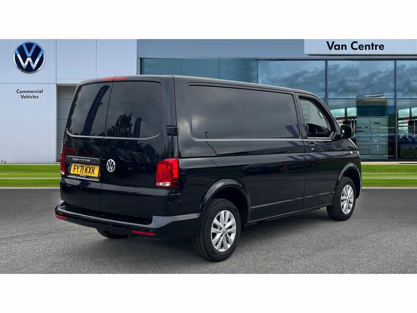 Volkswagen Transporter T30 2.0 Highline TDi SWB 150PS P/Van