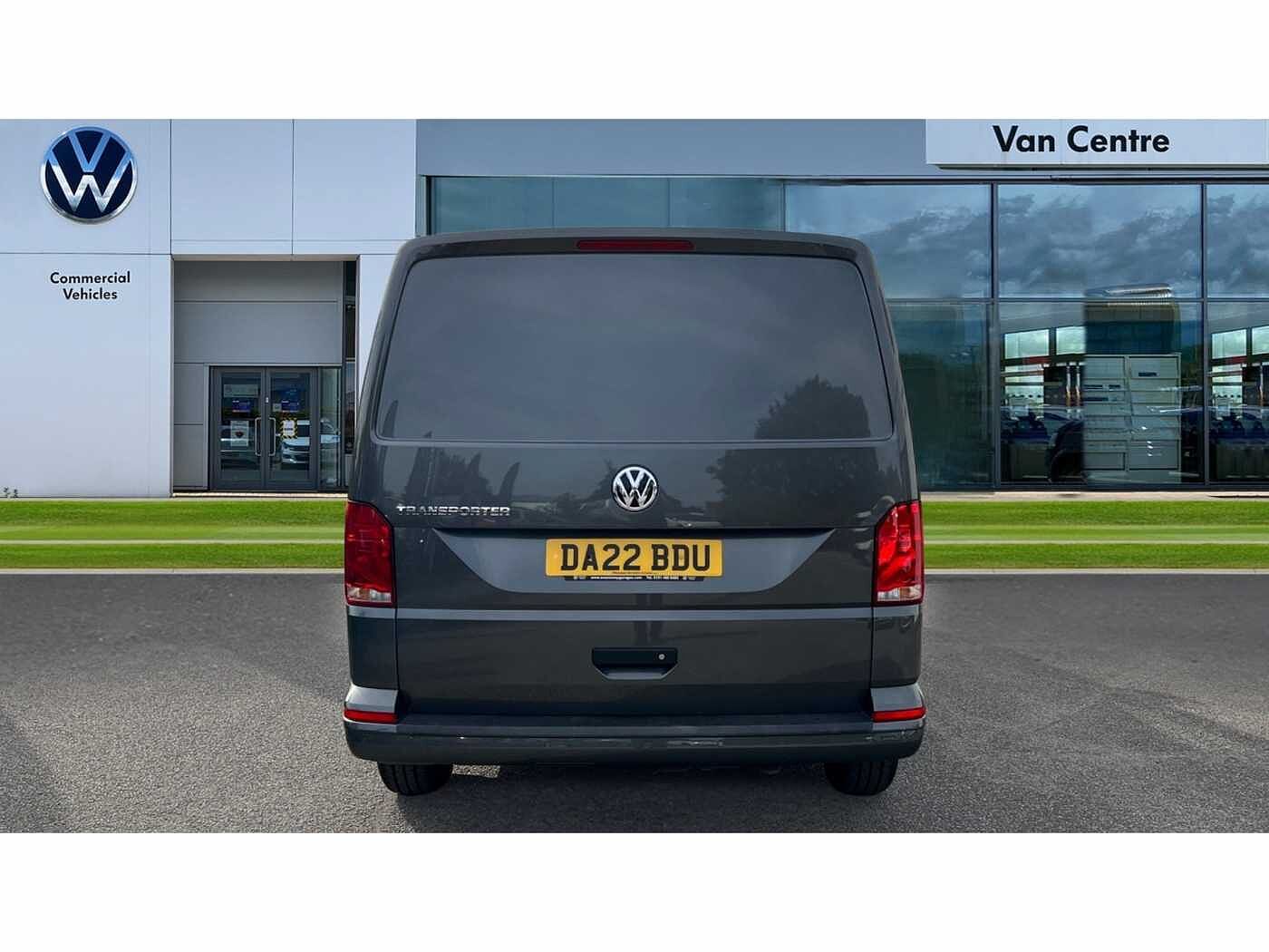 Volkswagen Transporter T30 Highline P/Van LWB 110 PS 2.0 TDI Manual