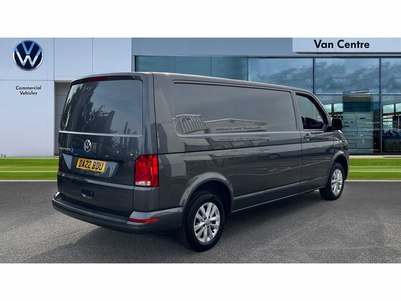 Volkswagen Transporter T30 Highline P/Van LWB 110 PS 2.0 TDI Manual