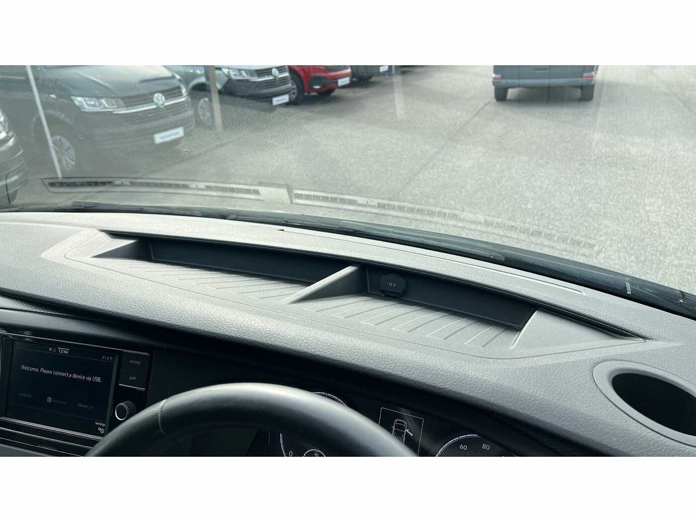 Volkswagen Transporter T30 Highline P/Van LWB 110 PS 2.0 TDI Manual