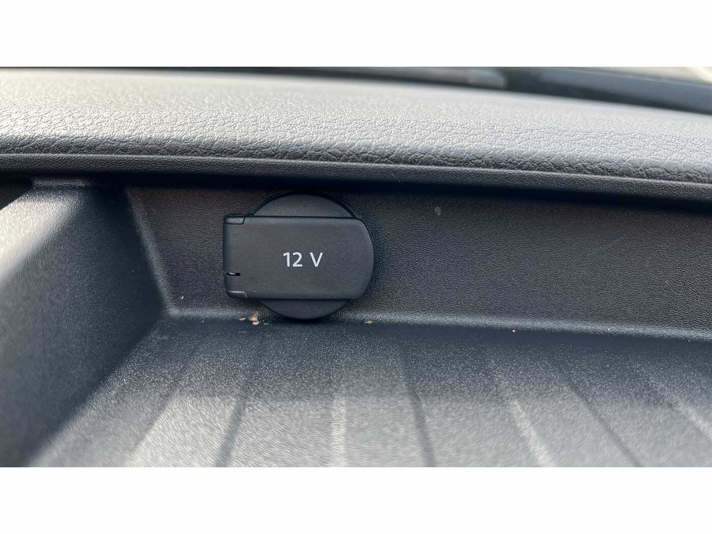 Volkswagen Transporter T30 Highline P/Van LWB 110 PS 2.0 TDI Manual