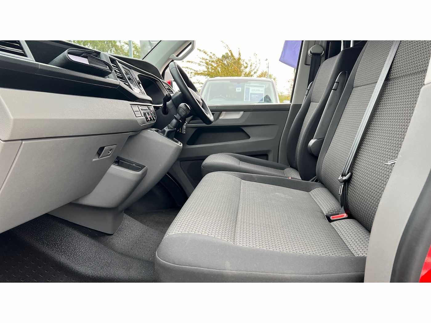 Volkswagen Transporter T28 2.0 Highline SWB TDi 110PS P/Van