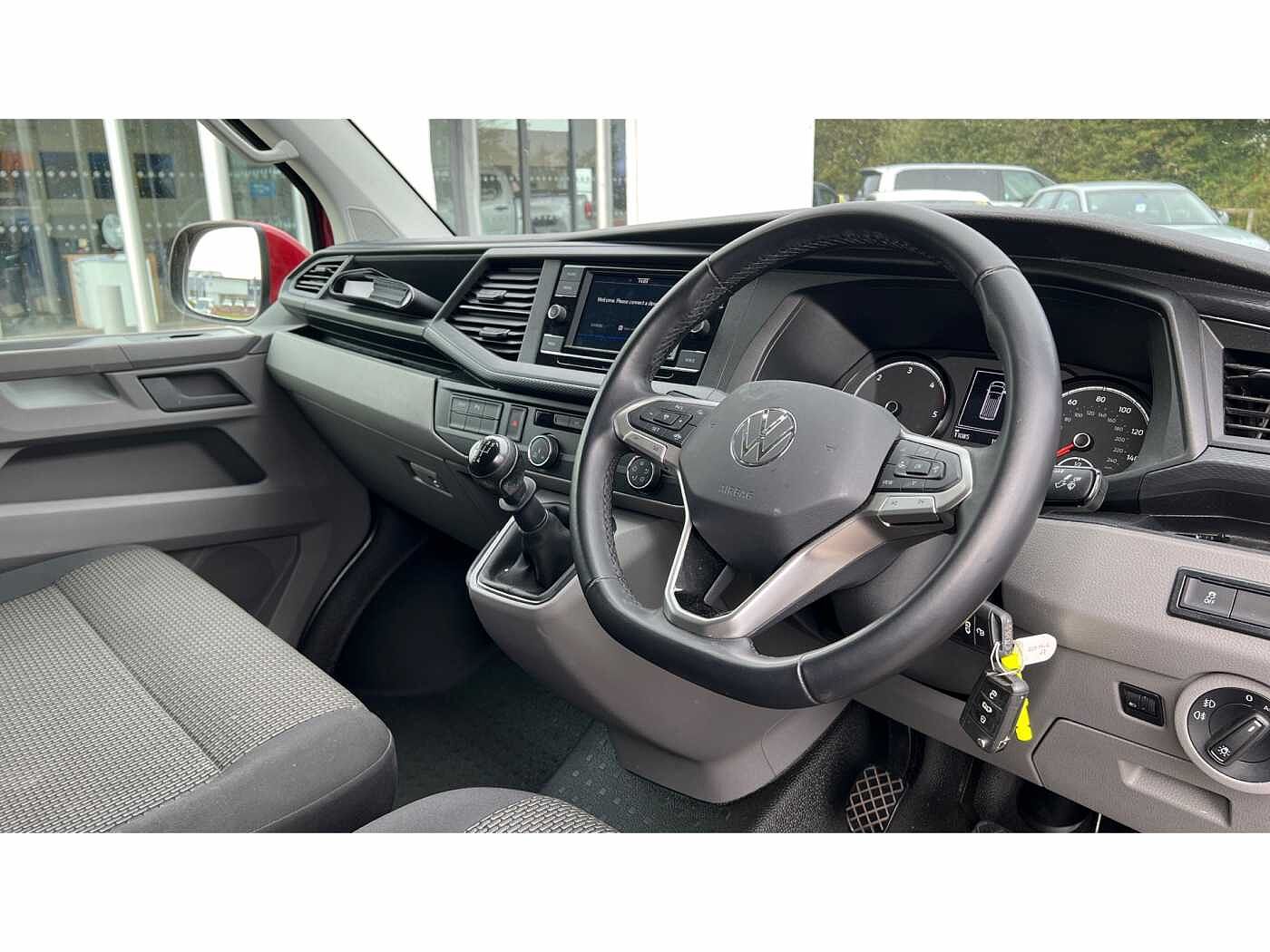 Volkswagen Transporter T28 2.0 Highline SWB TDi 110PS P/Van