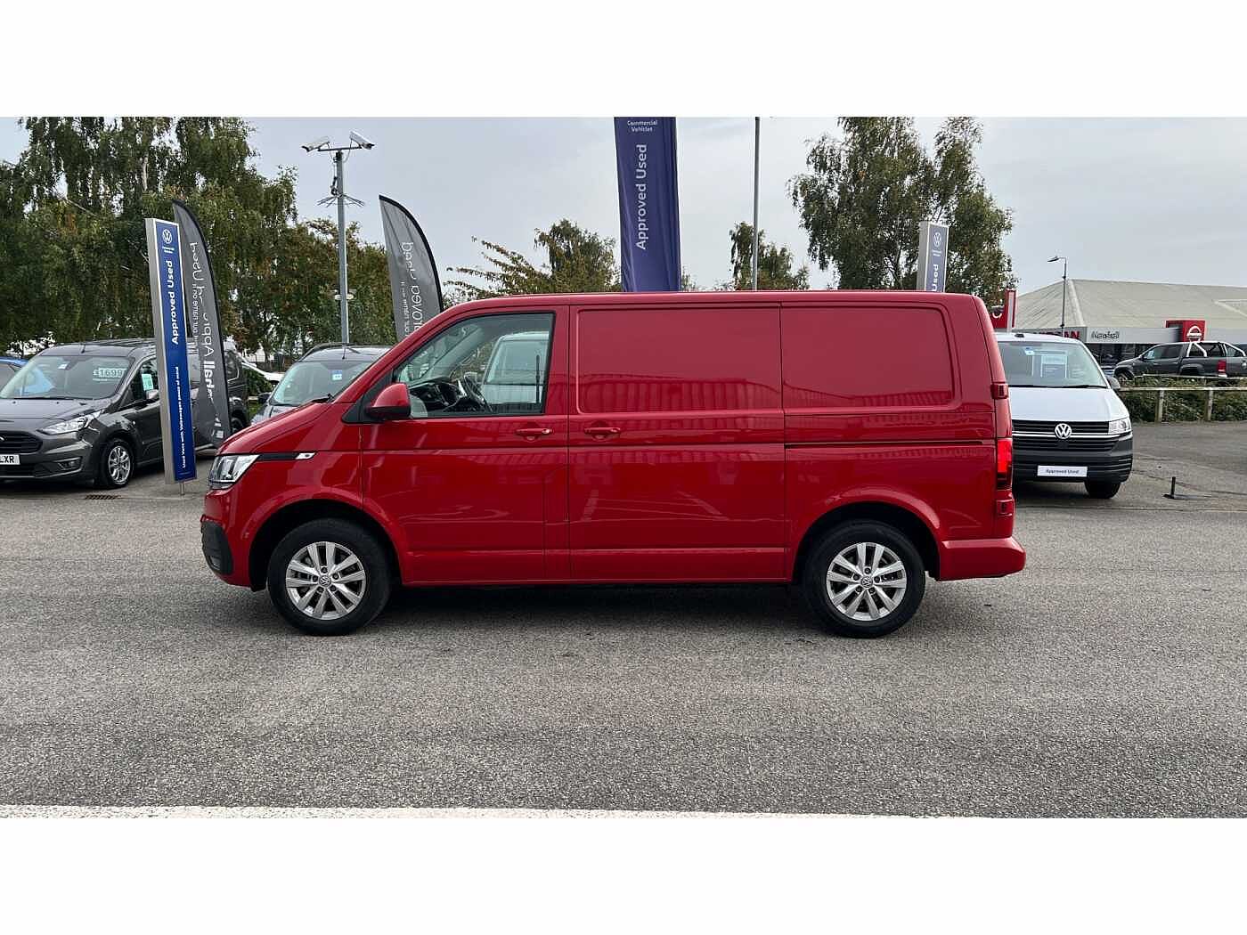 Volkswagen Transporter T28 2.0 Highline SWB TDi 110PS P/Van