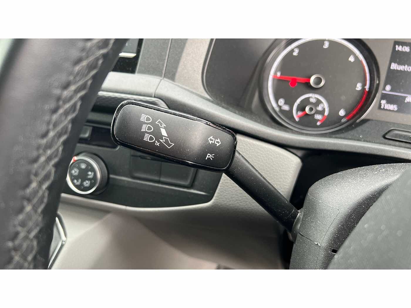 Volkswagen Transporter T28 2.0 Highline SWB TDi 110PS P/Van