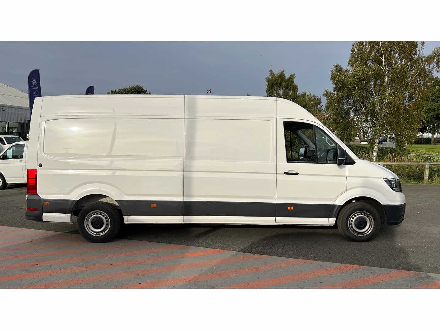 Volkswagen Crafter CR35 Trendline P/Van LWB 140 PS 2.0 TDI Manual FWD