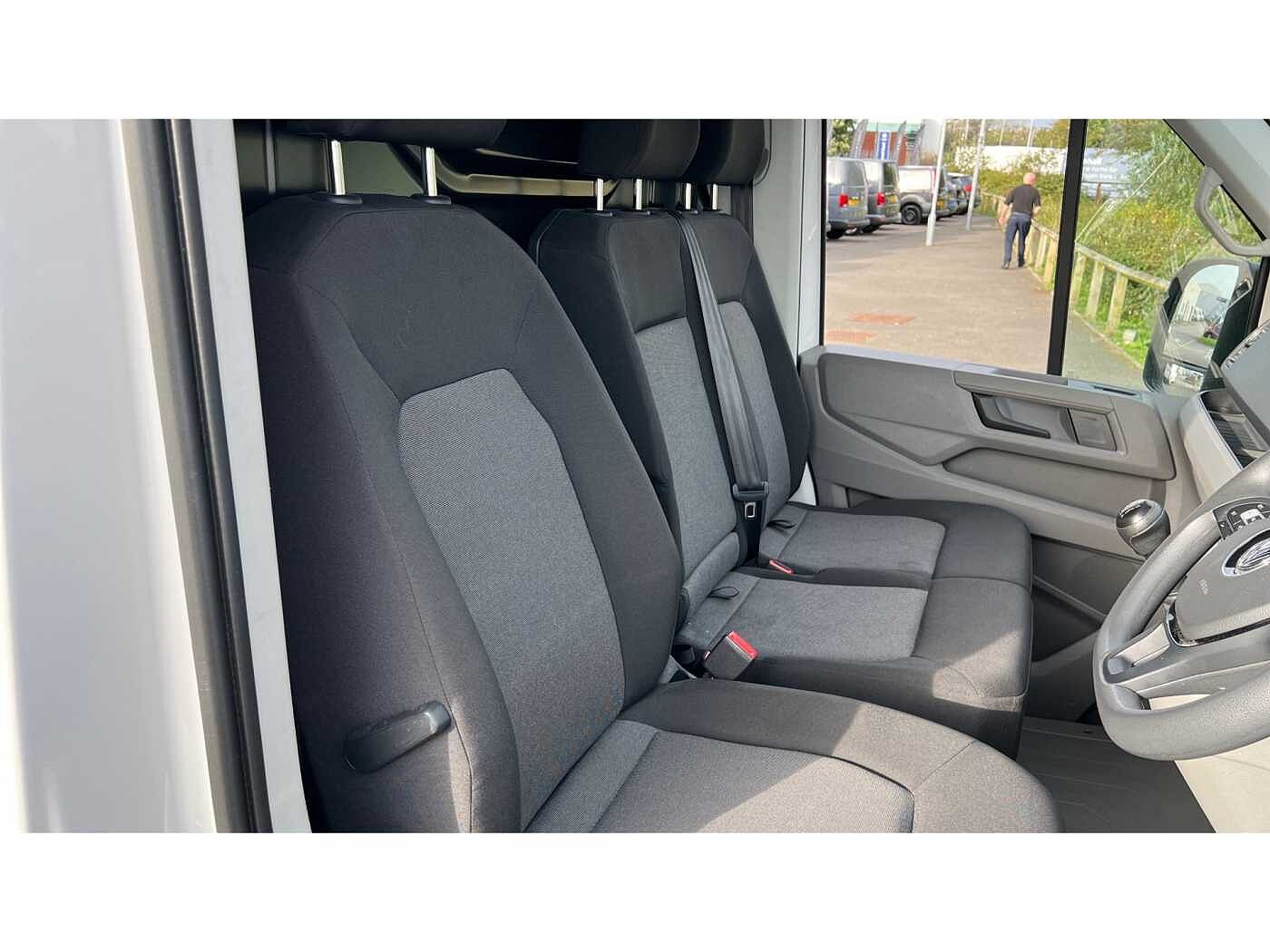 Volkswagen Crafter CR35 Trendline P/Van LWB 140 PS 2.0 TDI Manual FWD