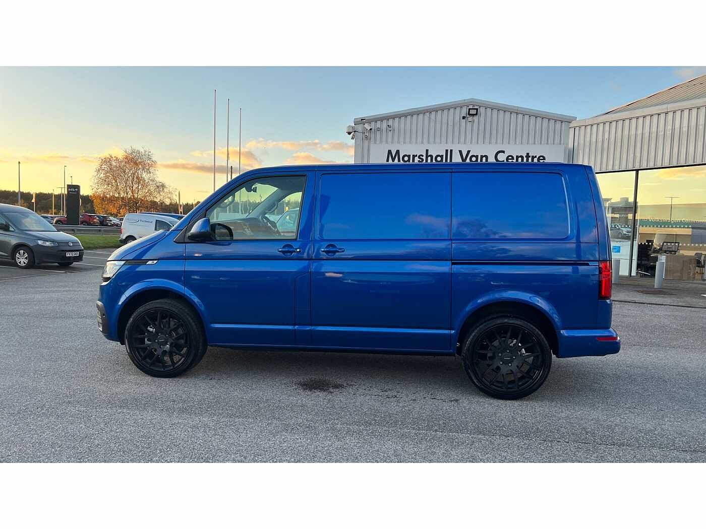 Volkswagen Transporter T32 2.0 Highline SWB TDi 204PS DSG P/Van