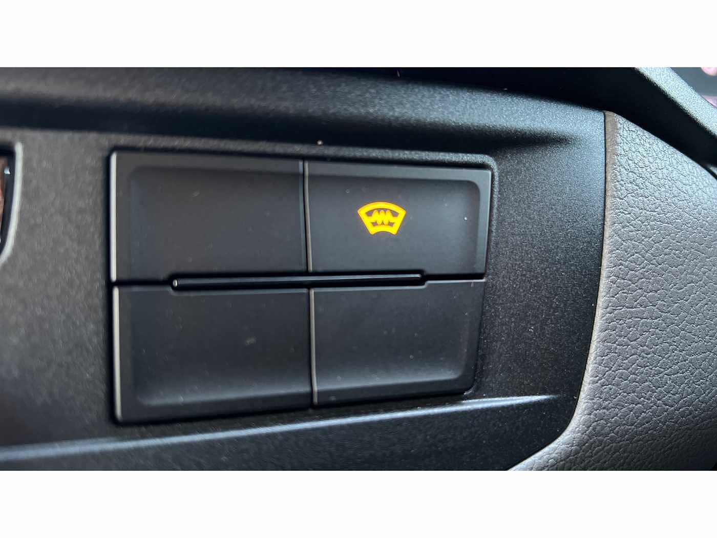Volkswagen Transporter T32 2.0 Highline SWB TDi 204PS DSG P/Van