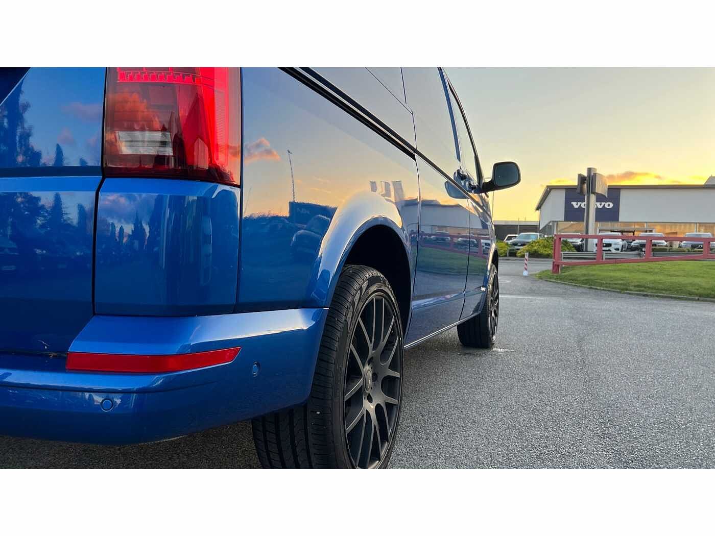 Volkswagen Transporter T32 2.0 Highline SWB TDi 204PS DSG P/Van