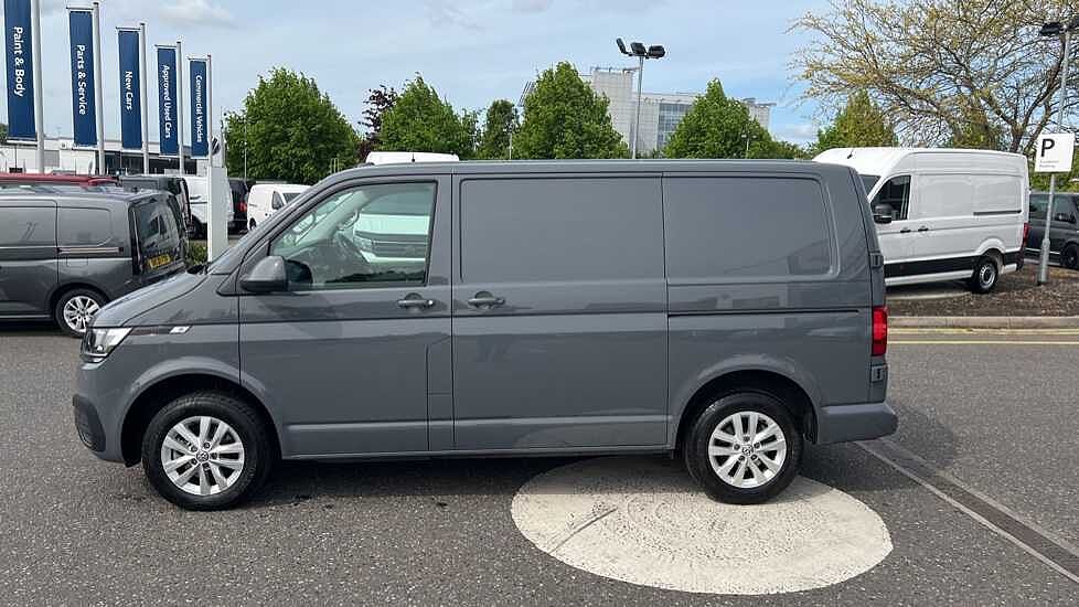 Volkswagen Transporter T30 Panel van Highline SWB 150 PS 2.0 TDI 7sp DSG