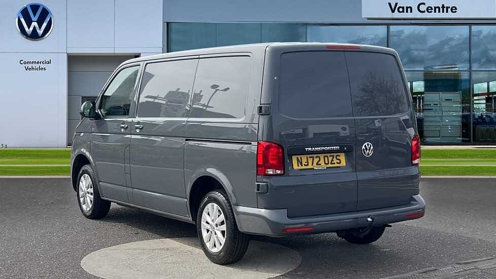 Volkswagen Transporter T30 Panel van Highline SWB 150 PS 2.0 TDI 7sp DSG