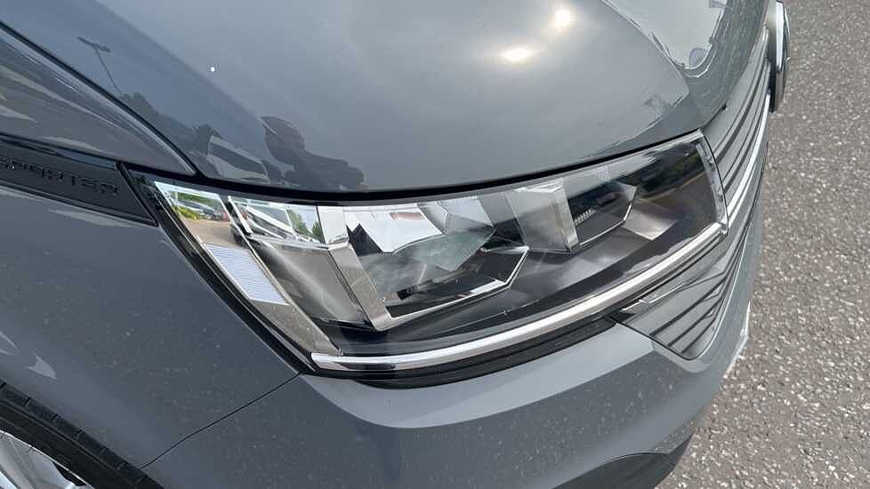Volkswagen Transporter T30 Panel van Highline SWB 150 PS 2.0 TDI 7sp DSG