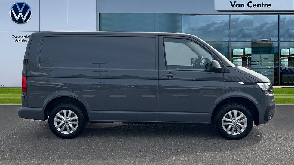 Volkswagen Transporter T30 Panel van Highline SWB 150 PS 2.0 TDI 7sp DSG