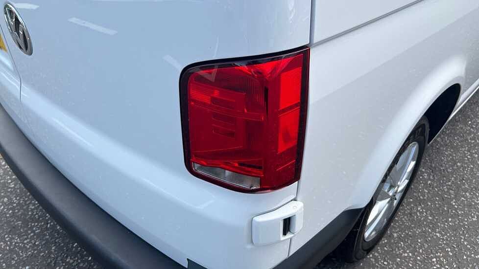 Volkswagen Transporter T30 Panel van Startline LWB 110 PS 2.0 TDI 5sp Manual