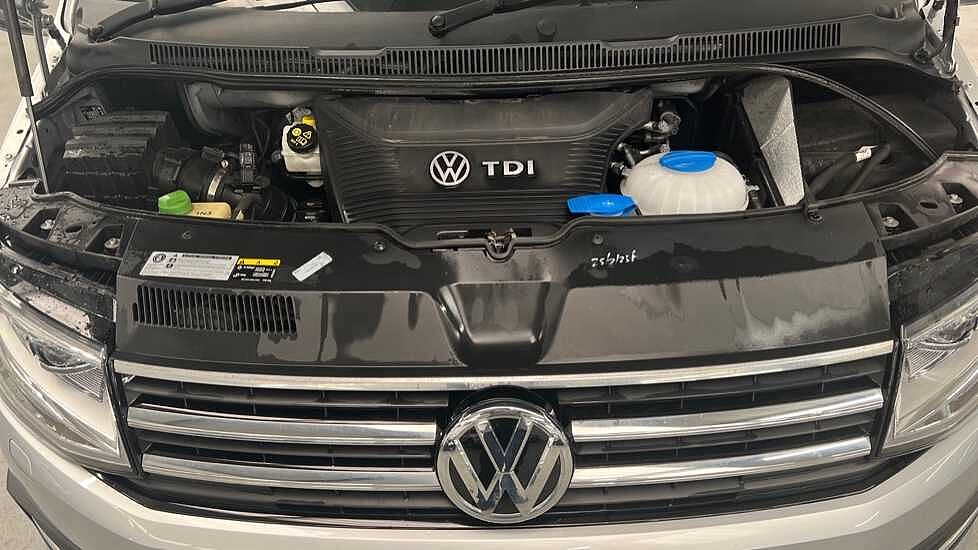 Volkswagen Caravelle Executive SWB 199 PS 2.0 TDI BMT 7sp DSG