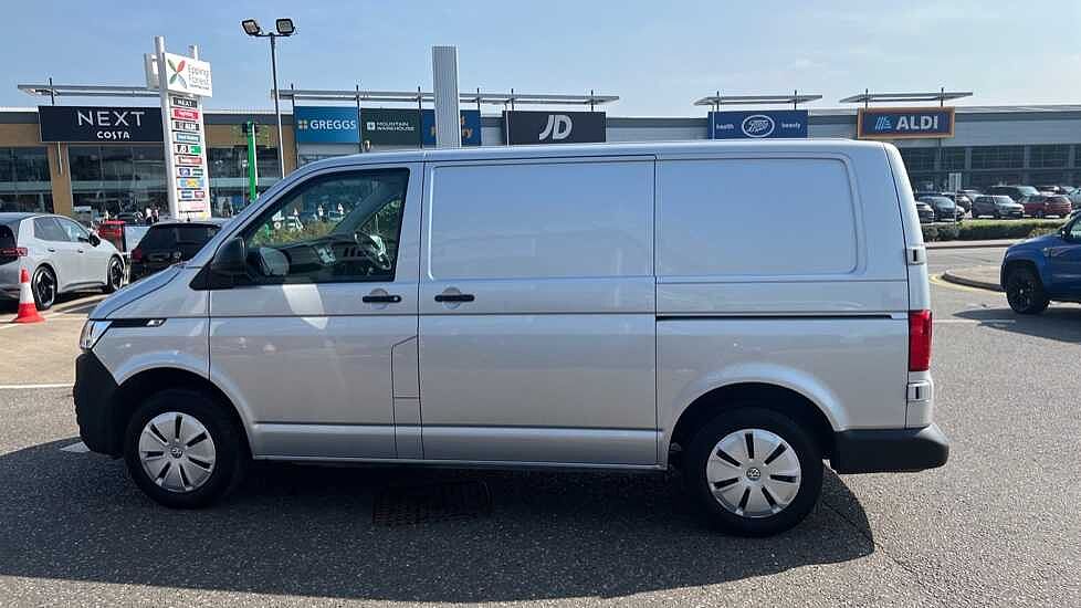 Volkswagen Transporter T28 Panel van Startline SWB 110 PS 2.0 TDI 5sp Manual