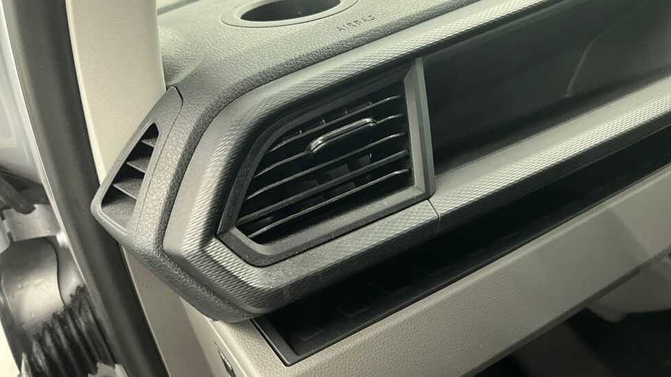 Volkswagen Transporter T28 Panel van Startline SWB 110 PS 2.0 TDI 5sp Manual