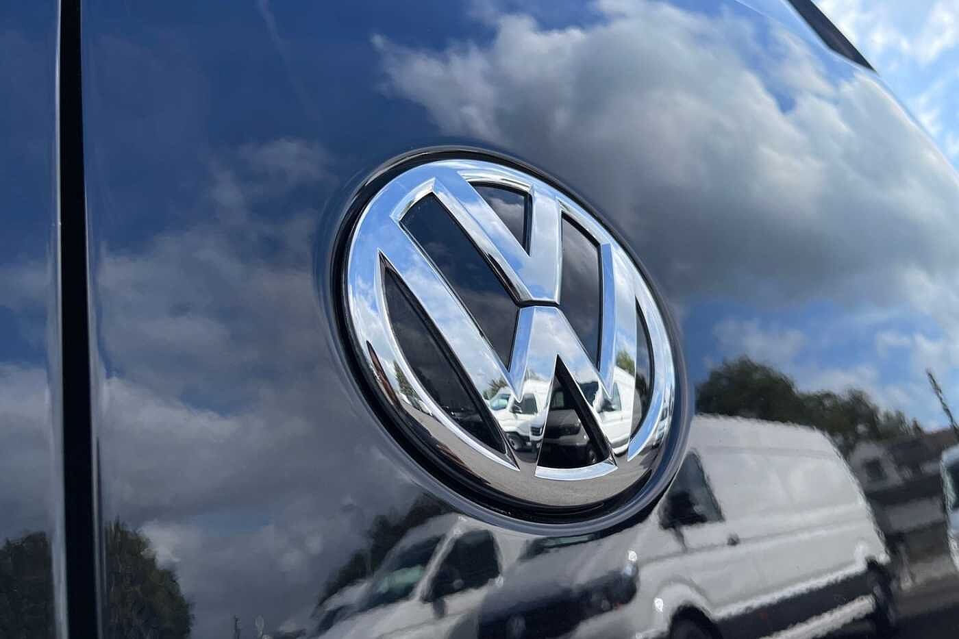 Volkswagen Transporter 2.0TDI (150PS)Eu6 T30 Highline SWB PV